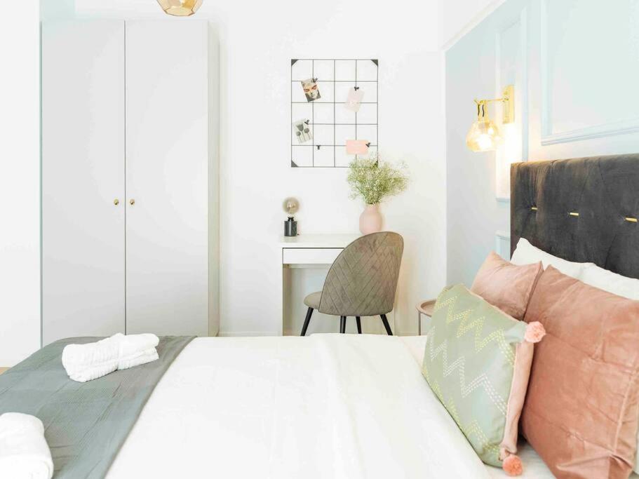 Bright 2Br Apartment - Top Location - City Balcony Βουκουρέστι Εξωτερικό φωτογραφία